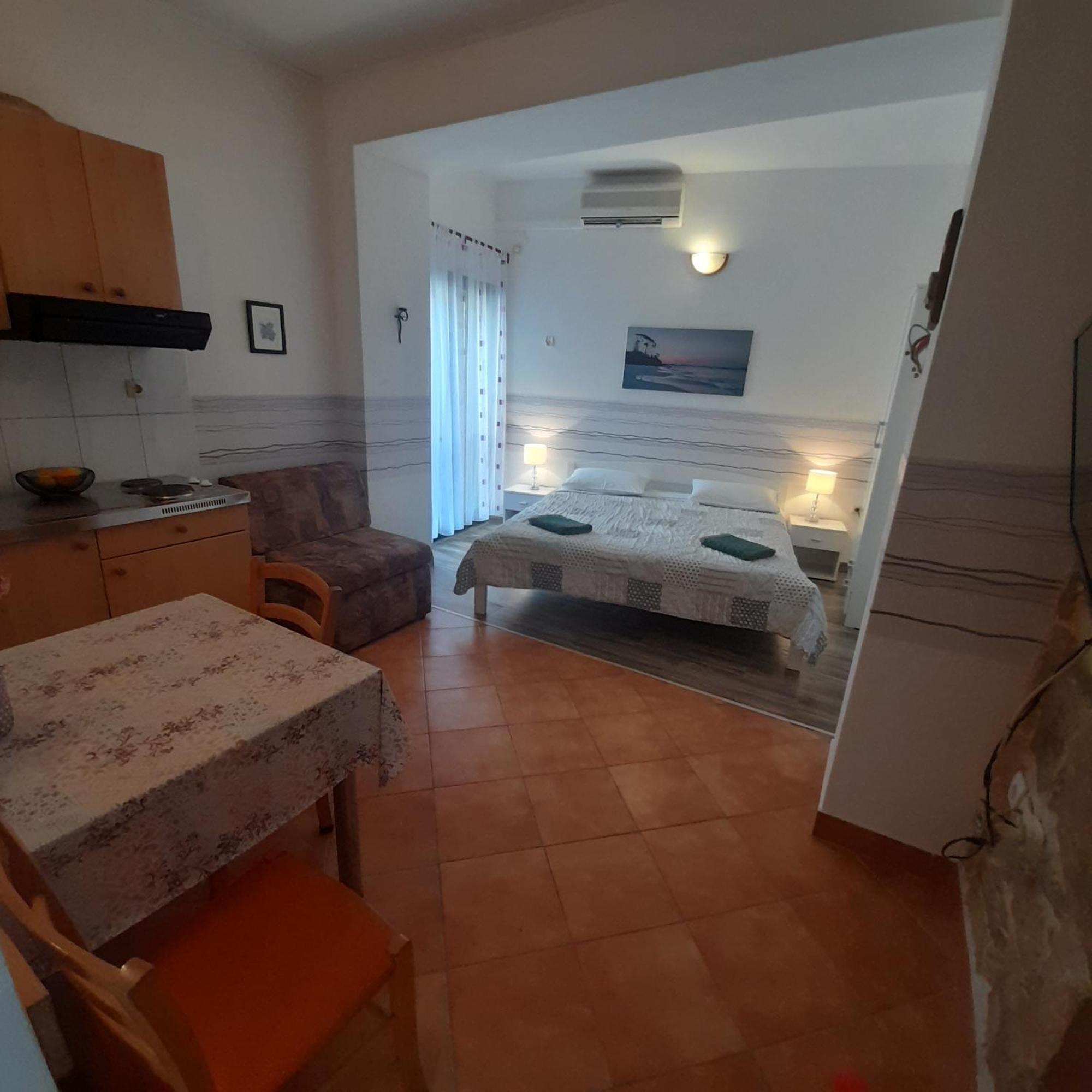 Beach Pearl 1 Йесенице Екстериор снимка
