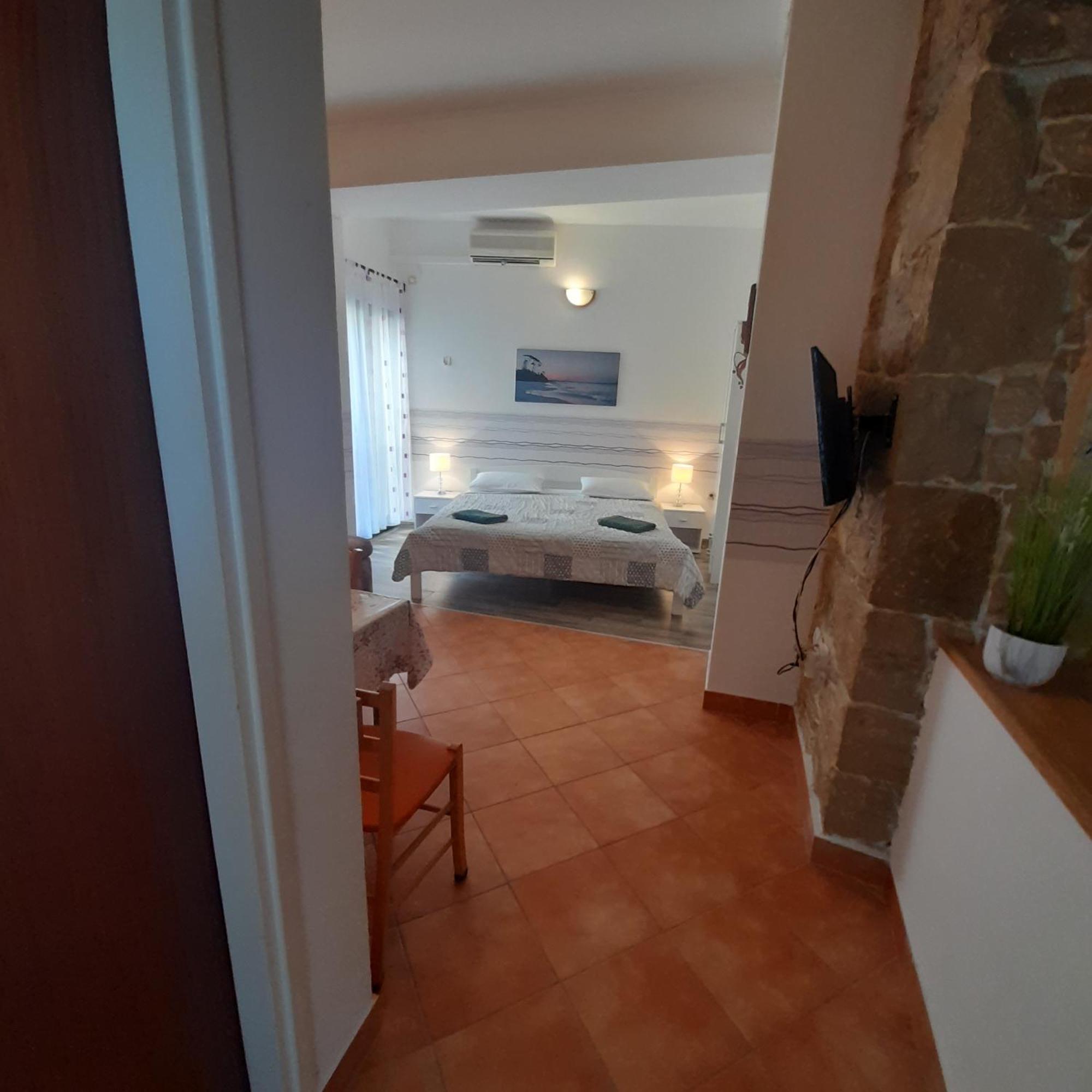 Beach Pearl 1 Йесенице Екстериор снимка